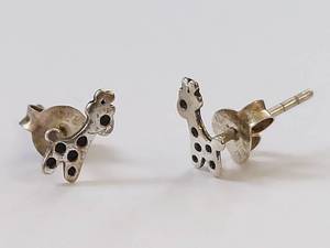 lot 66Q image: Sterling Silver Giraffe Stud Earrings