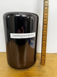 lot 10A image: Apple Mac Pro Desktop Computer A1481 (2013)