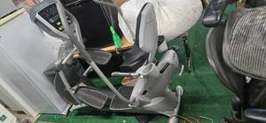 lot 32 image: Octane Recumbent Elliptica XR600 Pro (Used, Functions well)  Usully sold for $5500 Self-Powered