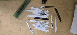 lot 31 image: Lot of 15 Pieces of Masterforce blades (Some used and some unused)