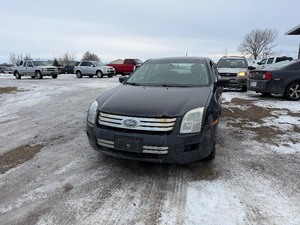 lot 15 image: 2009 Ford Fusion
