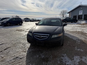 lot 9 image: 2004 Acura TL