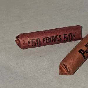 lot 5 image: 3- Unsearched Rolls of Wheatback Pennies