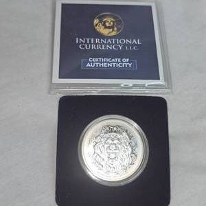 lot 72 image: 2021 $2 1oz King Lion