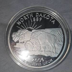 lot 80 image: 2006 North Dakota Bison 4oz Silver Round