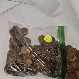 lot 51 image: 302  Bag of Wheatback Pennies