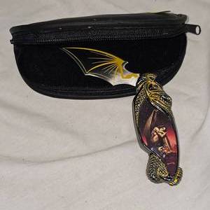 lot 104 image: Sexy Lady Dragon Knife The Knight Stone Collection