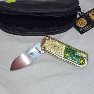 lot 115 image: Frankliin Mint John Deere Collection Knife