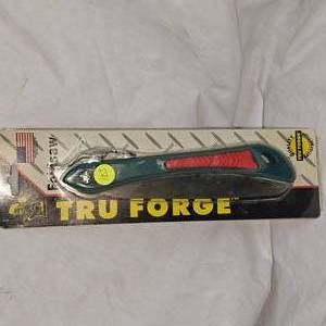 lot 123 image: Tru Forge Folding Pack Saw