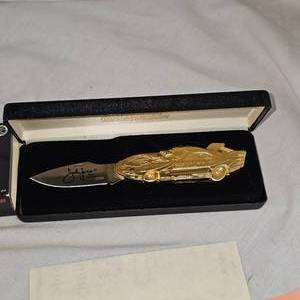 lot 140 image: John Force Gold Collector Knife