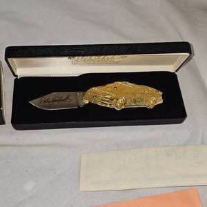 lot 141 image: Dale Earnhardt Gold Collector Knife