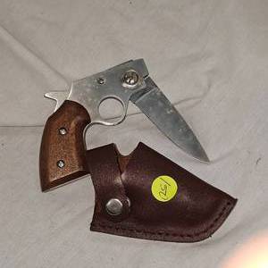 lot 150 image: Mini Derrenger Folding Knife wCase
