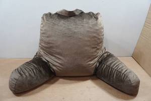 lot 53 image: Shredded Memory Foam Reading Pillow