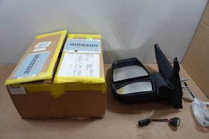 lot 60 image: Driver Side Mirror Assembly - Ford Transit Towing Mirror