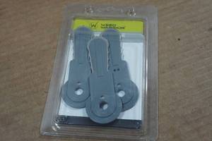 lot 77 image: Weed Warrior Brush Cutter Replacement Blades