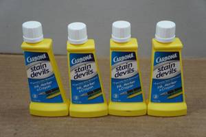 lot 86 image: 4 Carbona Stain Devils Ink, Marker and Crayon Remover