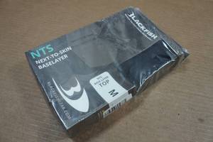 lot 118 image: Blackfish Next-To-Skin Baselayer Top - Medium