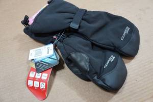 lot 120 image: Clam Ice Armor Womens Extreme Mitts - XL