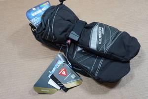 lot 121 image: Clam Ice Armor Renegade Mitts - Small