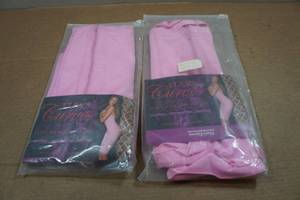 lot 210 image: Elsas Curves Black Shapewear - Medium