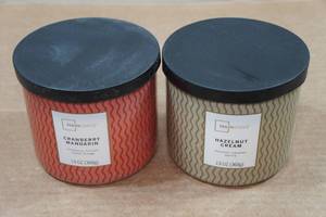 lot 223 image: 2 13oz Scented Candles