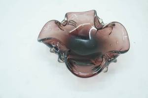 lot 58 image: Vintage Murano Art Glass Bowl, Amethyst Purple, Controlled Bubble