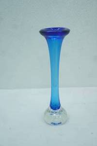 lot 69 image: Vintage Hand-Blown Cobalt Blue Glass Bud Vase. jack-in-the-pulpit