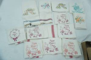 lot 88 image: 12 Embroidered Dish Towels NEW
