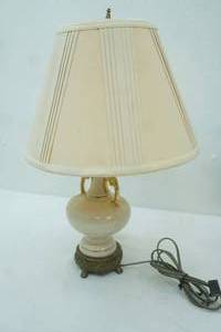 lot 186 image: VintageAntique Table Lamp 22 tall