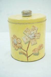 lot 204 image: Vintage Blue Magic Krispy Kan , 7 x7.5