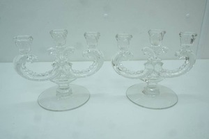 lot 267 image: Heisey Waverly 3-Light Crystal Glass Candelabras