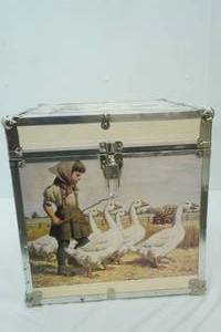 lot 300 image: Storage Box Trunk. Featuring Art print of Feeding Time by Arthur Sarnoff