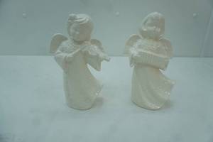 lot 347 image: Vintage White Ceramic Angel Figurines. High-Gloss