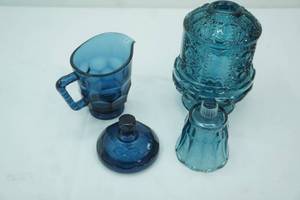 lot 349 image: Indiana Glass Colonial Blue Stars and Bars Fairy Lamp Vintage Viking Glass Georgian Blue Creamer and Sugar Lid
