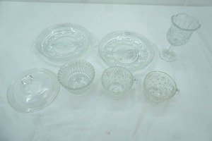 lot 352 image: Vintage Crystal Pieces, Divided Round Relish Plates, cups, goblet