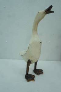 lot 365 image: Wooden Goose Sculpture 17 tall