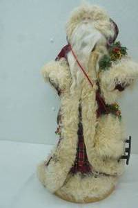 lot 369 image: Santa Claus Figurine. Old World Style. 24 tall