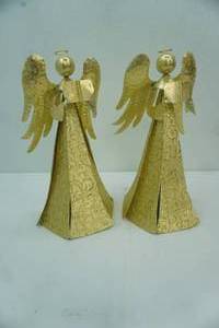 lot 393 image: Decorative Angel Tree Toppers. 14 tall
