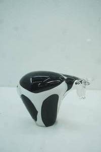 lot 407 image: Fifth Avenue Crystal Cow