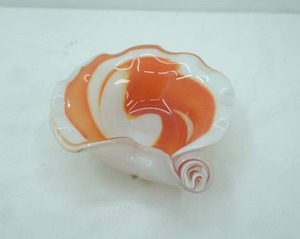 lot 425 image: Vintage Murano Art Glass Bowl or Ashtray. Orange and White Swirl pattern