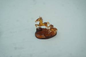 lot 453 image: Vintage Hand-Blown Amber Glass Horse & Foal Figurine Set. 3.5 tall by 4long