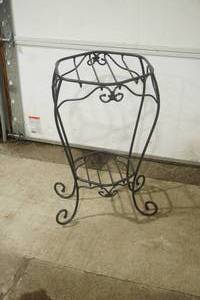 lot 470 image: Decorative Metal Plant Stand. Wrought-Iron-Type.