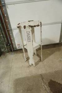 lot 473 image: Vintage Repurposed Wood Side Table