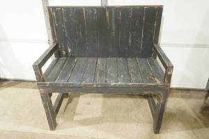 lot 488 image: Wooden Bench. Black Shabby Chic. 38 wide