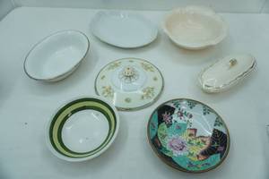 lot 525 image: VintageAntique Porcelain, Ceramics, Stoneware