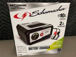 lot 4 image: Schumacher SC1282 10A 12V Battery Charger