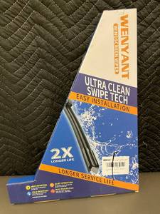 lot 10 image: Wenyant Windshield Wiper Blades Set of 3 - 26, 16, 14 in, Ultra Clean Swipe Tech