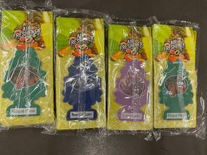 lot 39 image: Air Fresheners - 4X8 Packs Tree-Shaped Car Scents Royal Pine, New Car Scents