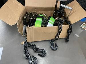 lot 52 image: Chain Slings with Neon Tie-Down Straps - Heavy-Duty Rigging Kit