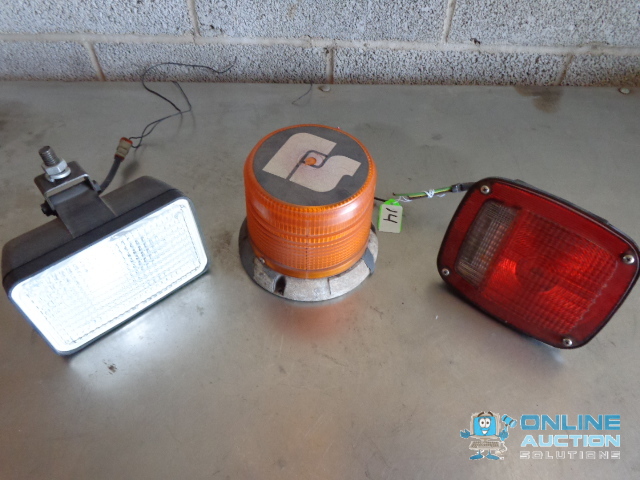 lot 14 image: Orange Beacon, Red Light Tail light  and Hobbs Fog Light